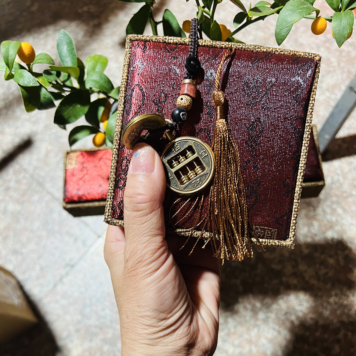 2026年新款招财进宝五代钱圆算盘黄铜钥匙扣挂件