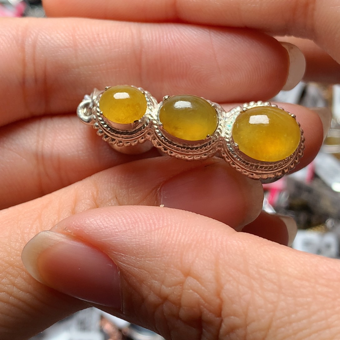 翡翠戒指未镶嵌天然翡翠戒指