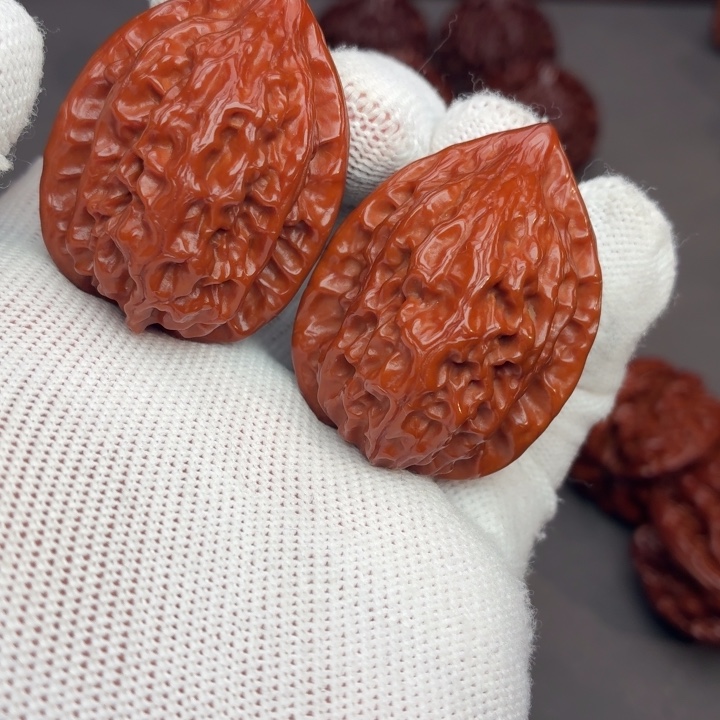 王***样猴头核桃吊坠鸡心1800.24. WY#00#