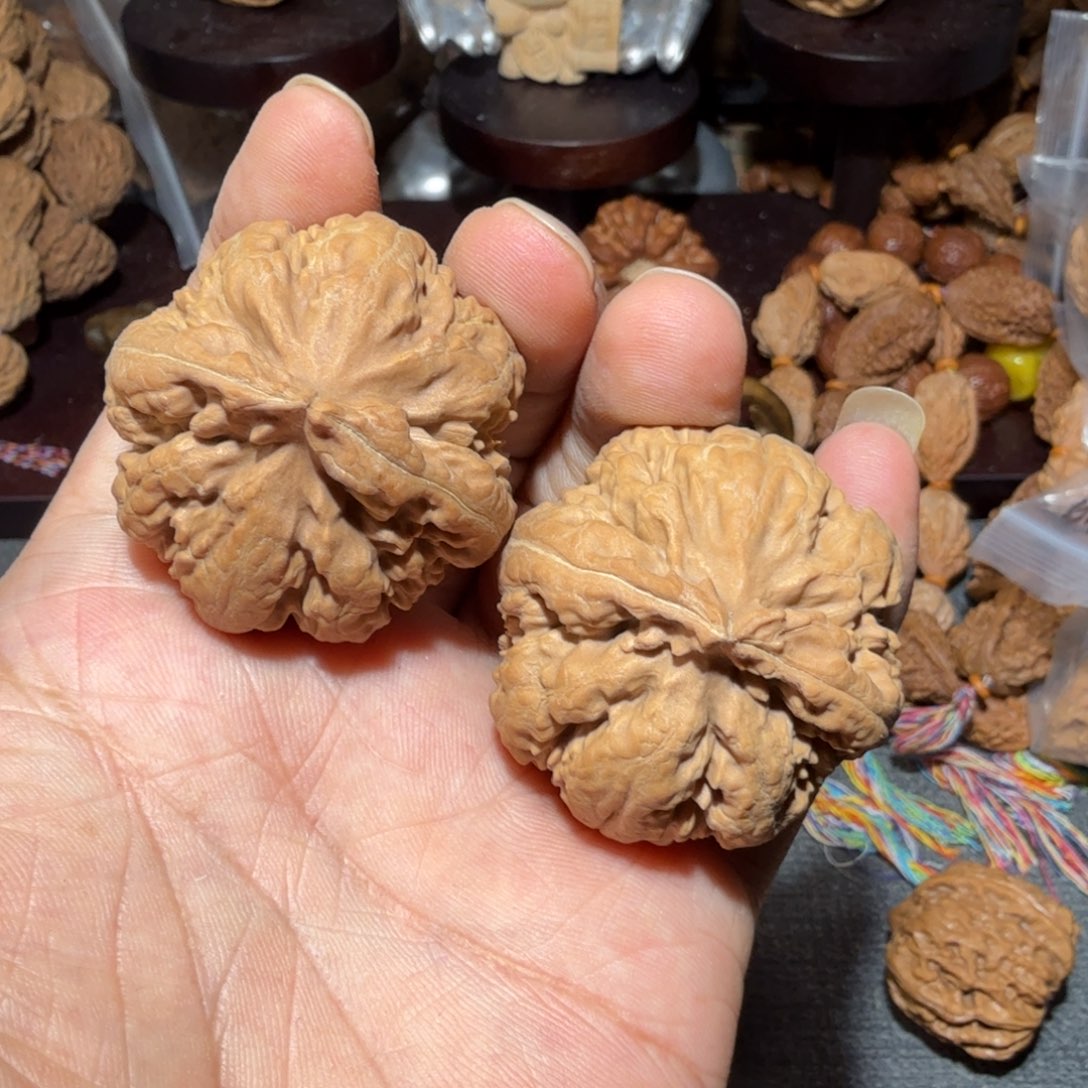 把件文玩核桃M****u霸王龙43