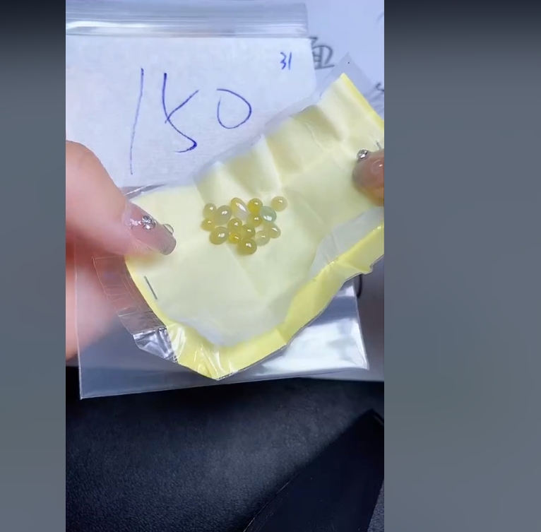 定制翡翠未镶嵌缅甸翡翠天然A货031