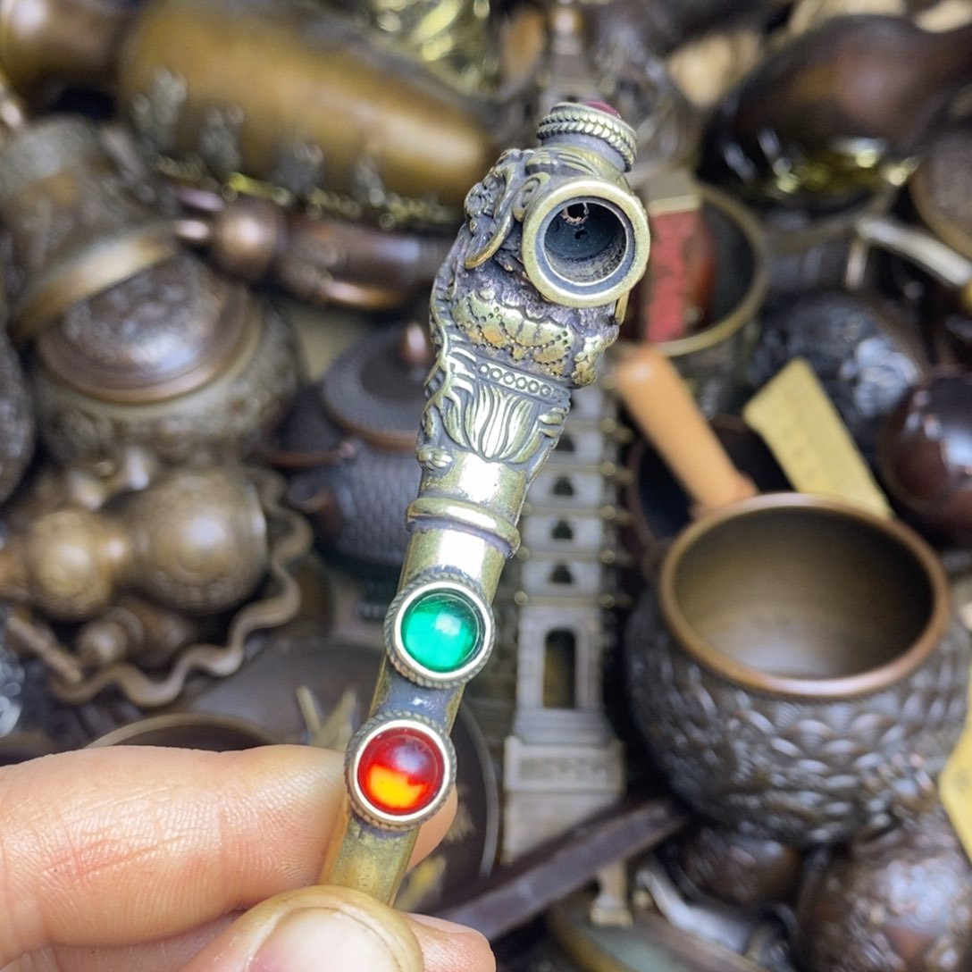 精美銅器，做工精緻