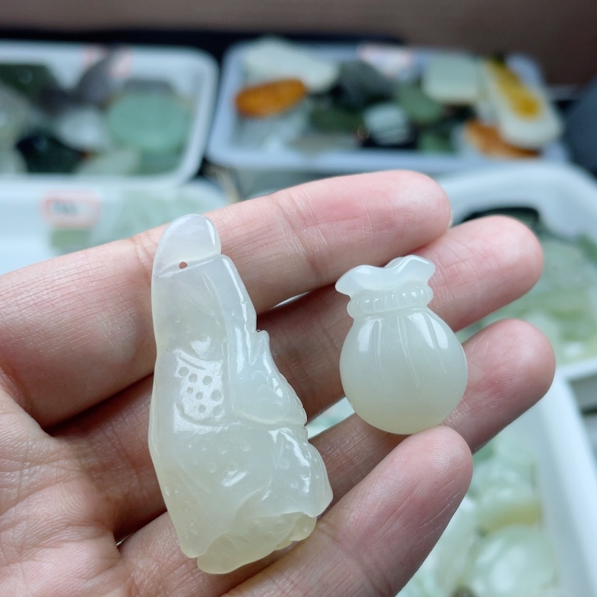 【闪购商品】和田玉颈饰未镶嵌千***儿