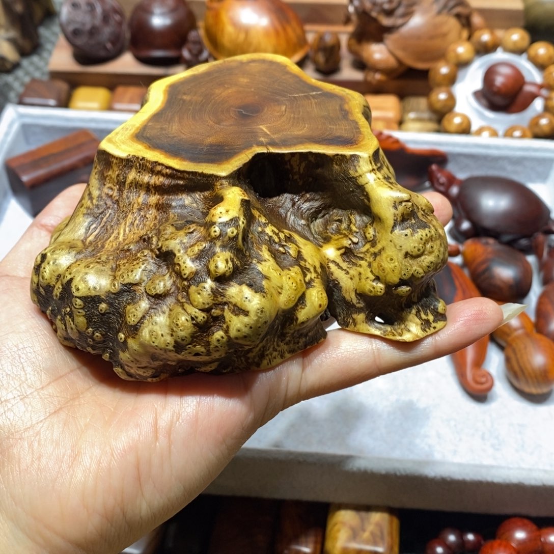 童***马木麻梨疙瘩瑕疵底座