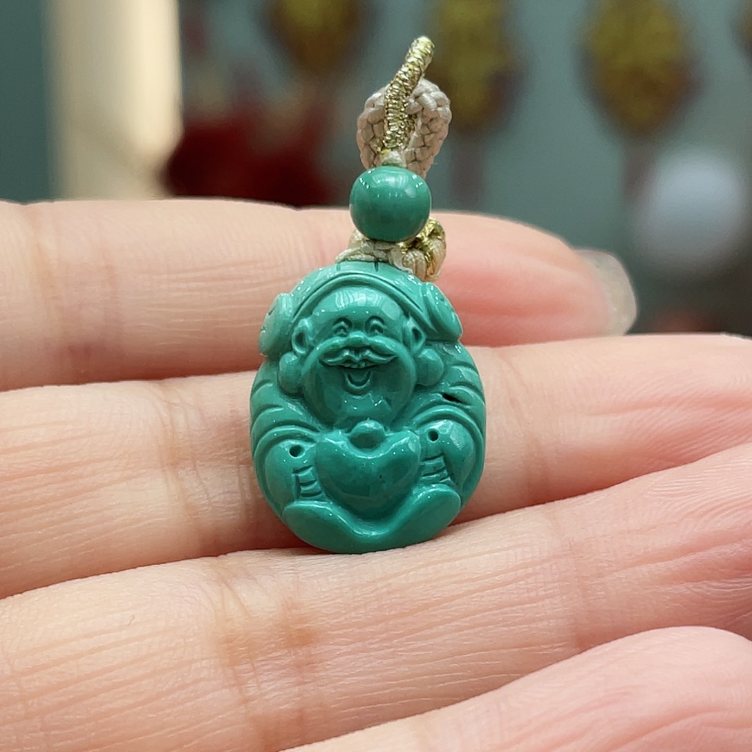 绿松石颈饰未镶嵌