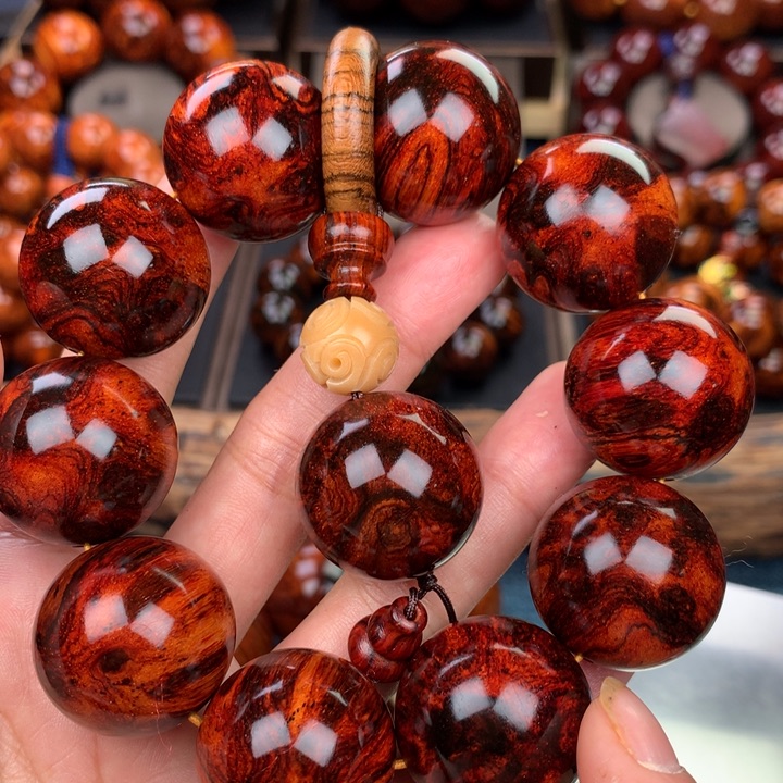 花梨木类老挝花梨2.5高货