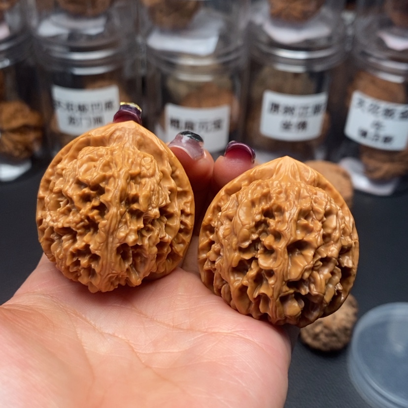 【闪购商品】吊坠文玩核桃玉麒麟39
