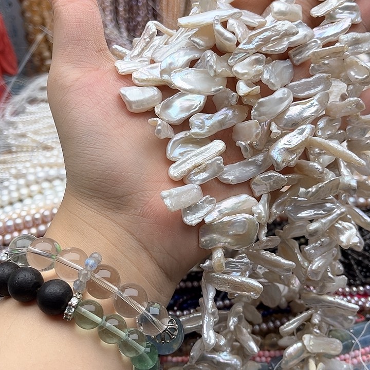 未镶嵌玛瑙/玉髓珠宝半成品一条大花瓣巴洛克珍珠