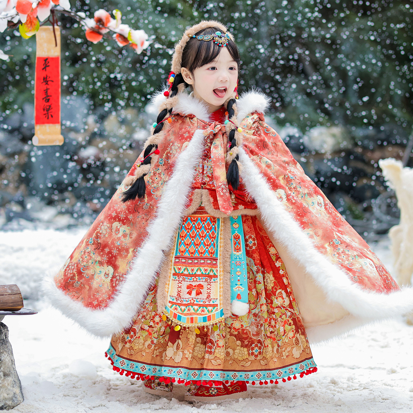 古月家汉服女童冬款儿童冬季保暖大斗篷小女孩红色仙气加厚披风