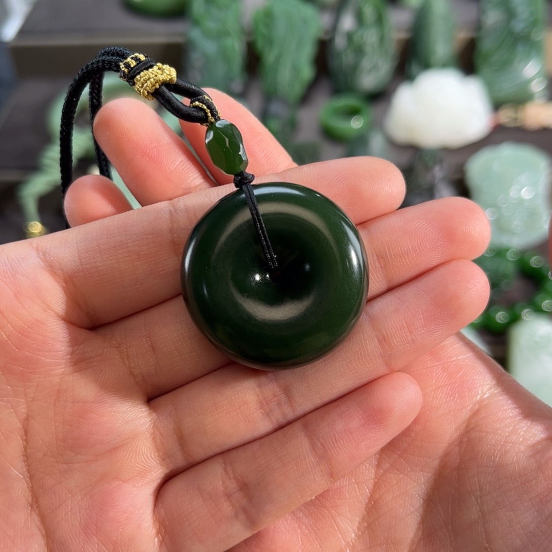 和田玉定制未镶嵌强*