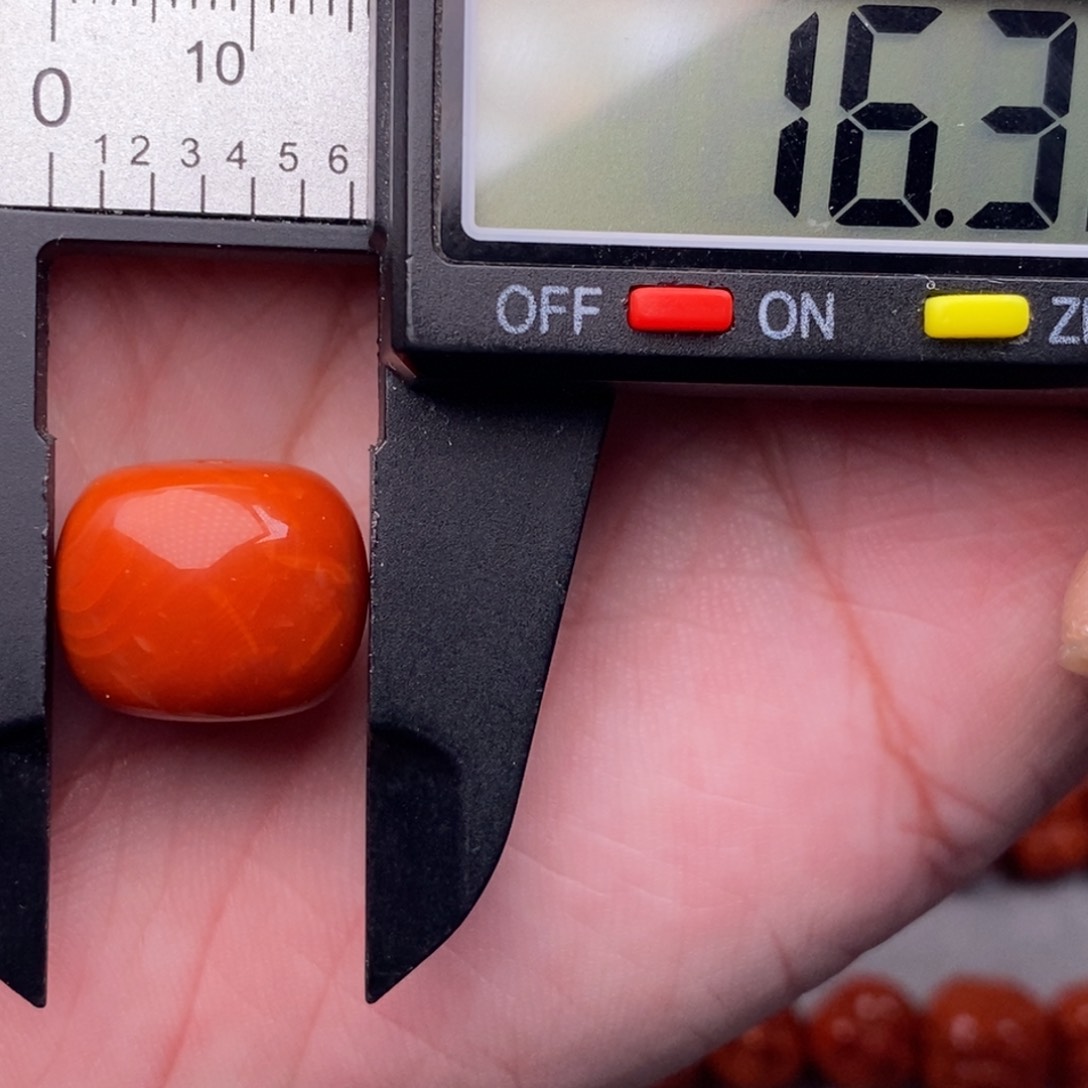 南红玛瑙未镶嵌配饰微瑕