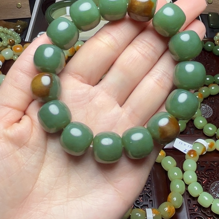 透闪石质玉珠宝奇石未镶嵌