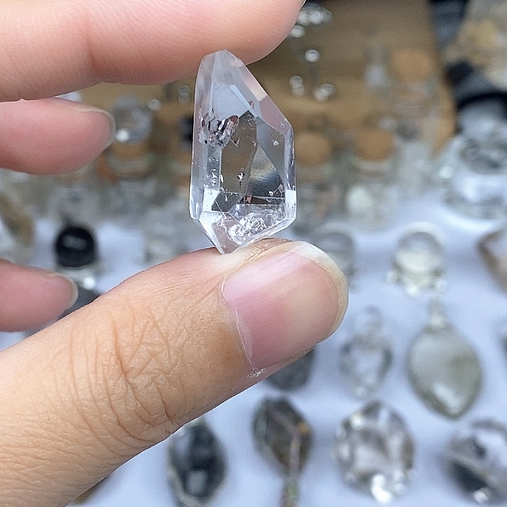 未镶嵌颈饰水晶小*水胆闪灵钻26mm+
