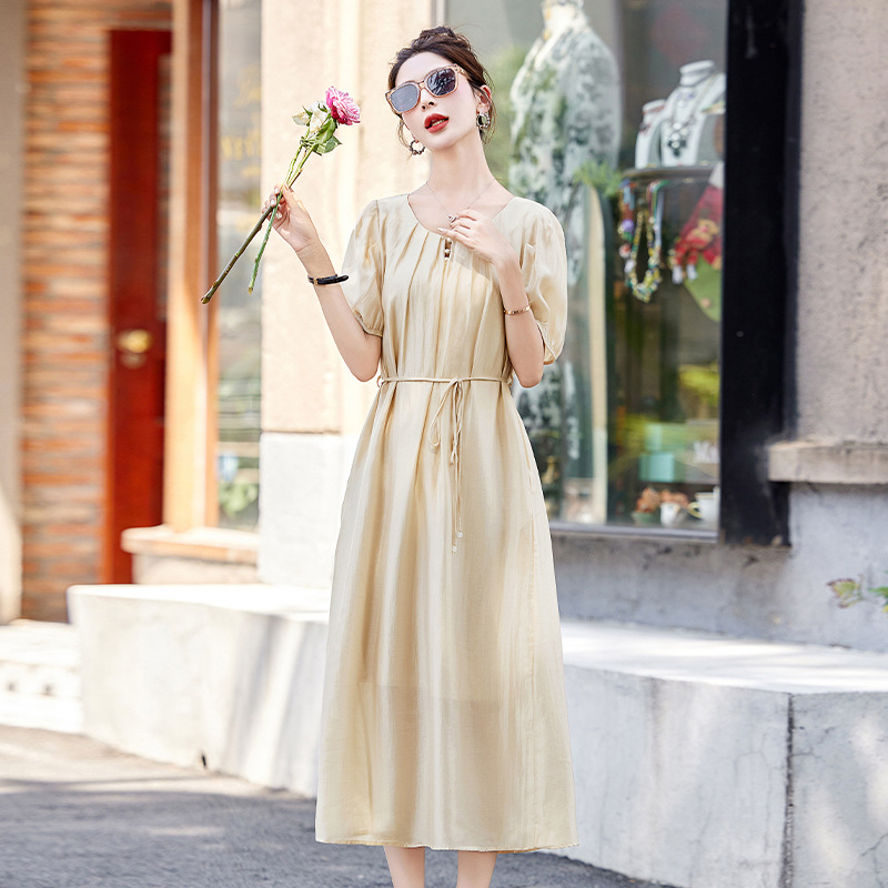 夏季新款女装韩版气质收腰显瘦圆领长款天丝连衣裙女 WN6089
