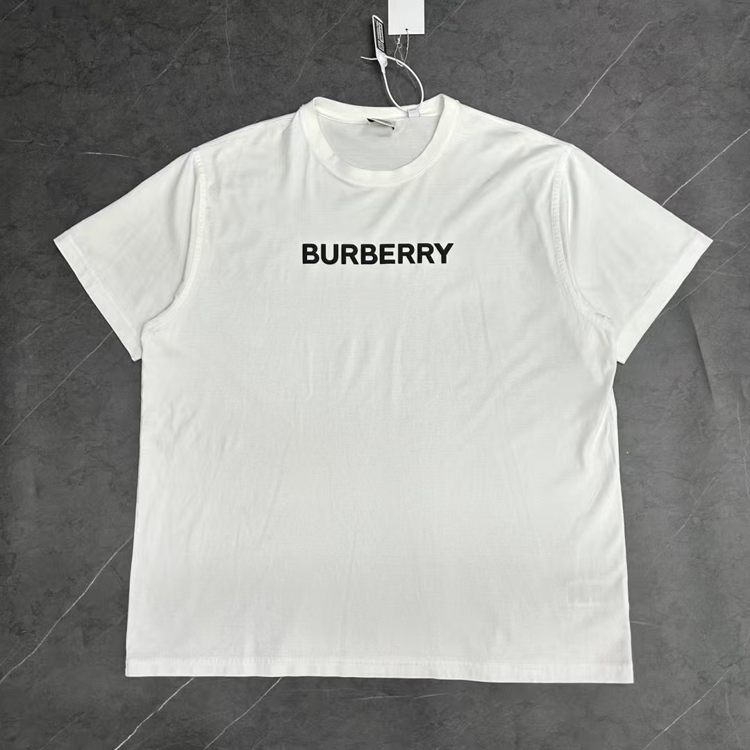 99新 BURBERRY/博柏利 l码 字母LOGO短袖