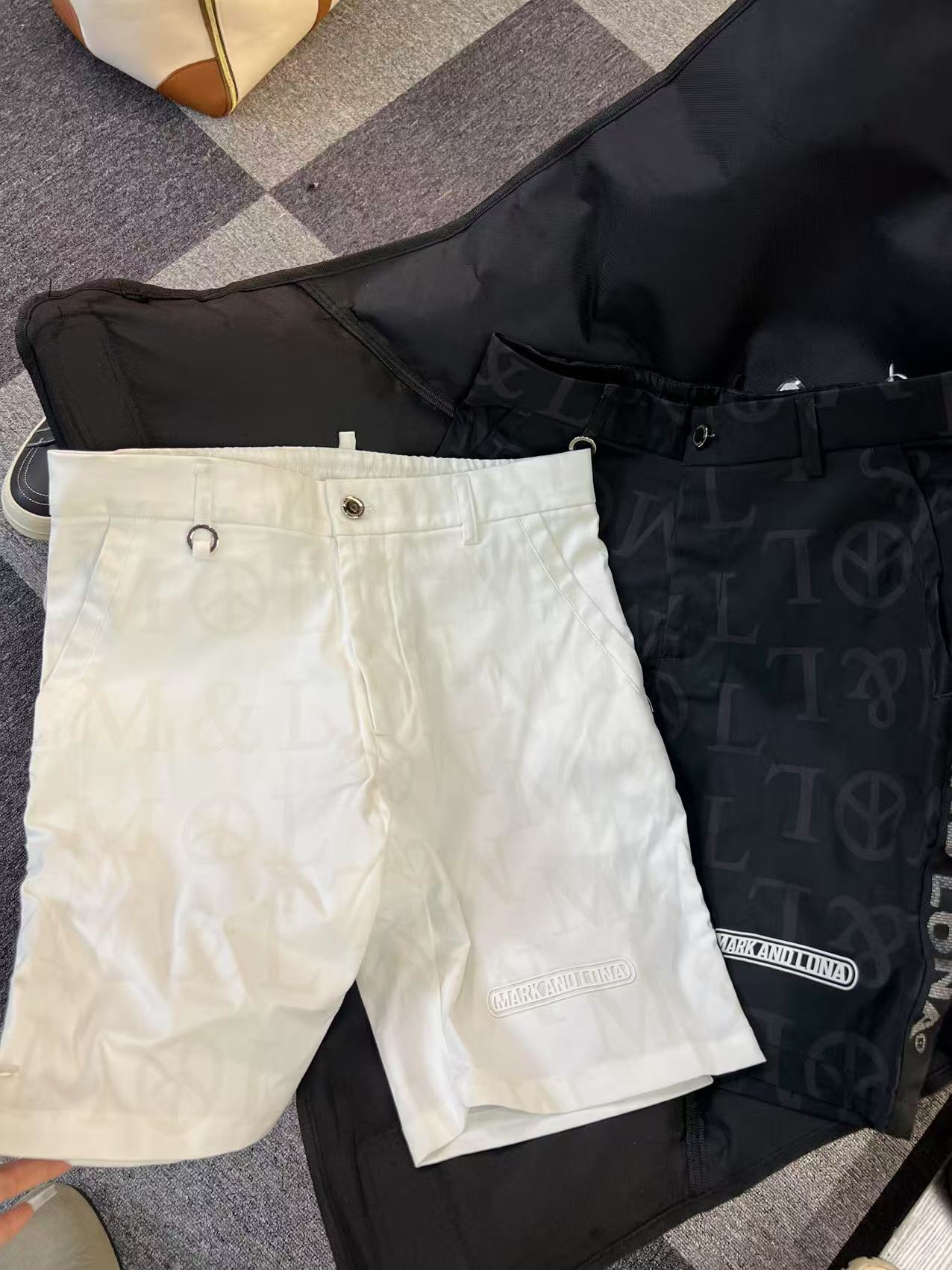 31330-后松紧腰字母印花设计感休闲短裤