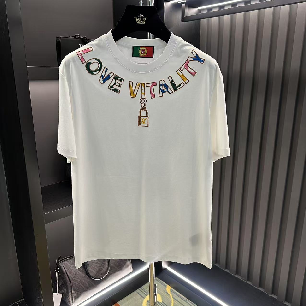 YY  2025夏季新品高级感时尚百搭重工短袖25100