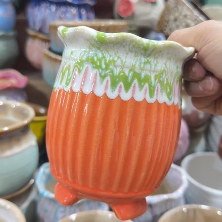 凑9块包邮，有孔，陶瓷花盆