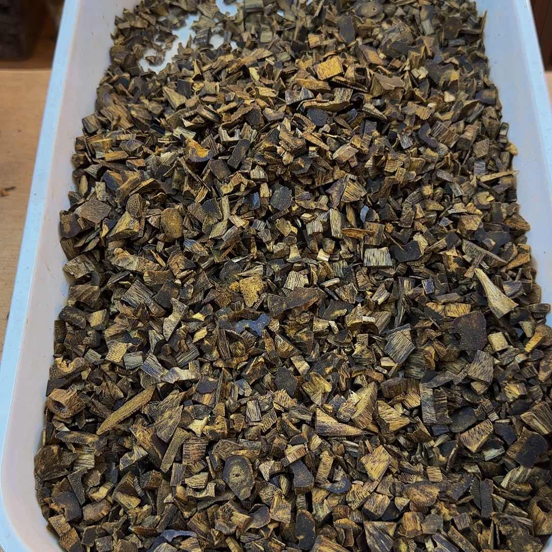 沉香沉香碎屑白露品种醇化原材料50g