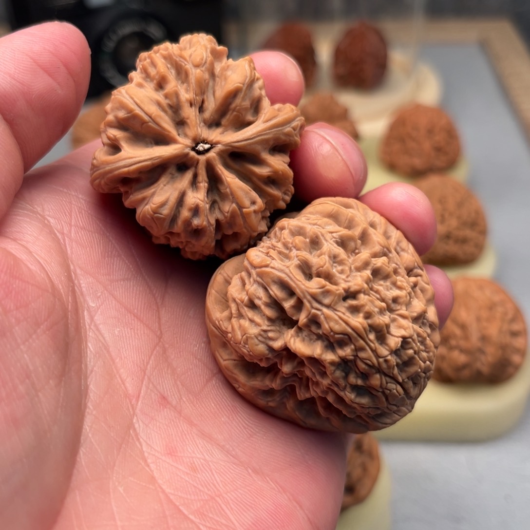 文玩核桃吊坠42平谷大暴雪