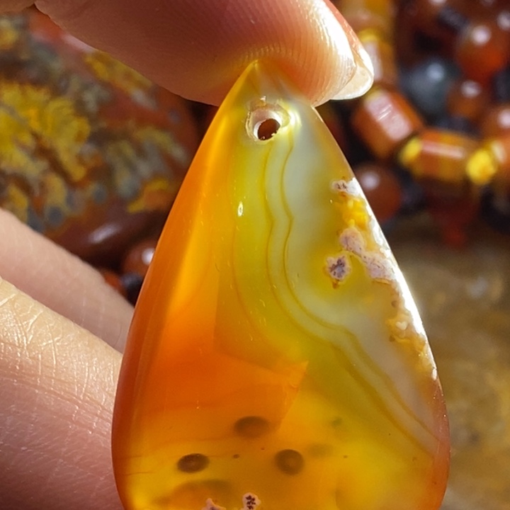 玛瑙/玉髓颈饰未镶嵌