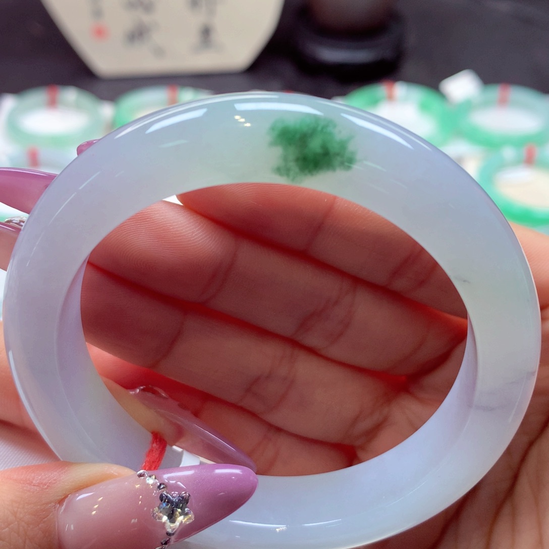 翡翠手镯未镶嵌泥鳅背46号66