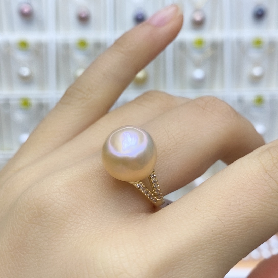 淡水珍珠未镶嵌吊坠(赠链)