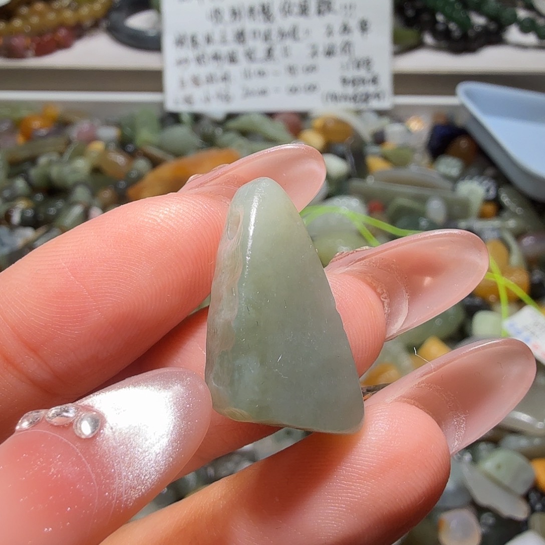 和田玉未镶嵌珠宝奇石