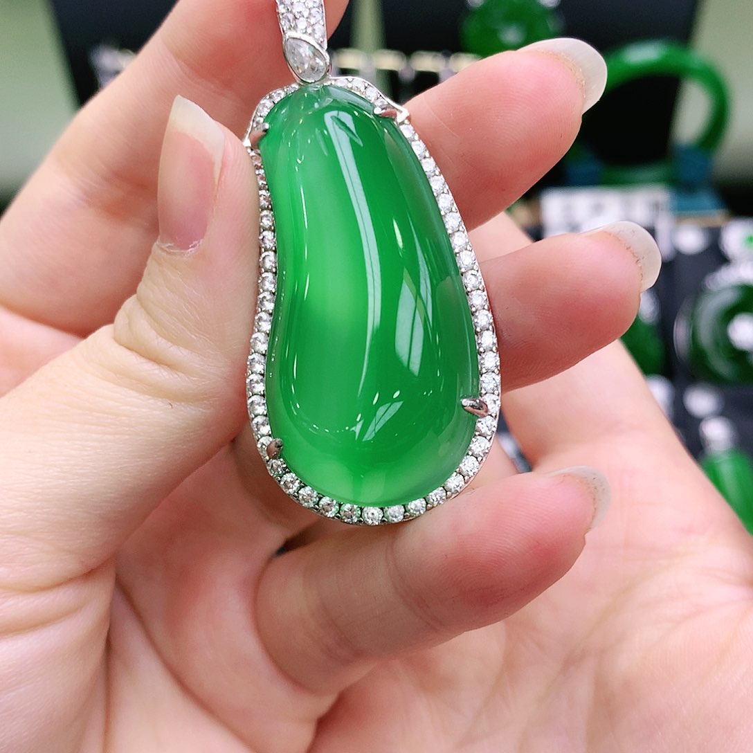 玛瑙/玉髓吊坠银S925镶嵌