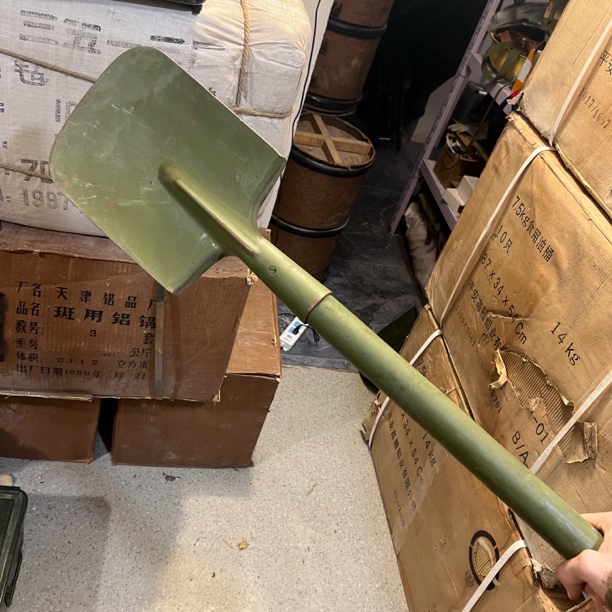 正品绿色大铁锹工兵铲一米一长