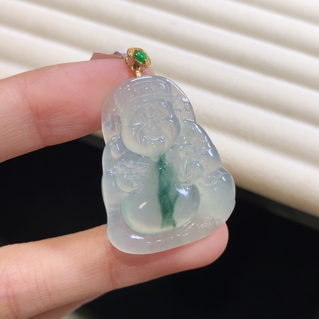 翡翠颈饰18K金镶嵌财神