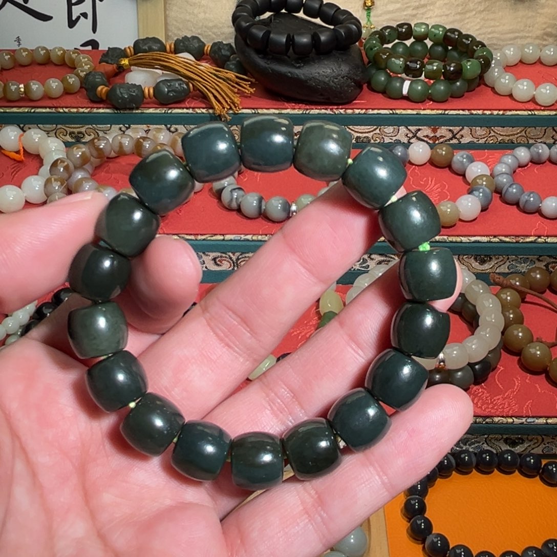 和田玉手链未镶嵌