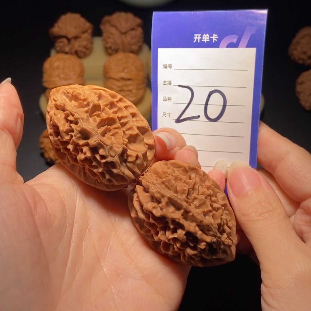 文玩核桃把件招财鼠38左右50+克重