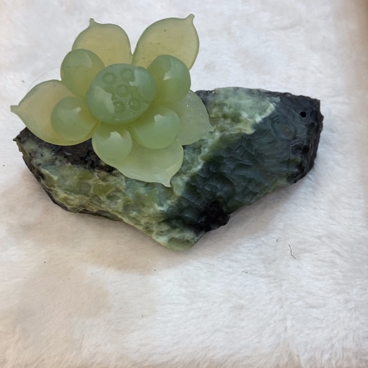 蛇纹石玉摆件合金苹****3