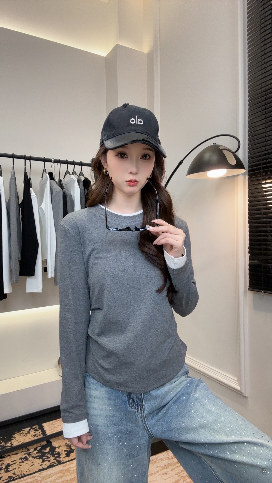 【XM】秋季新款烫钻百搭修身高弹圆领长袖女士针织T恤上衣-GT231