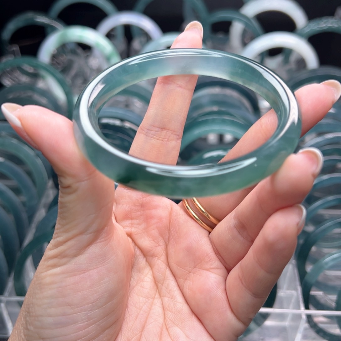 定制翡翠翡翠未镶嵌浦**西