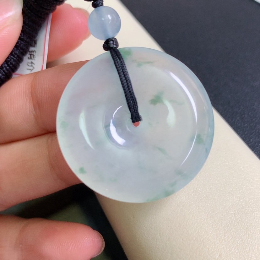 【闪购商品】翡翠颈饰未镶嵌平安扣