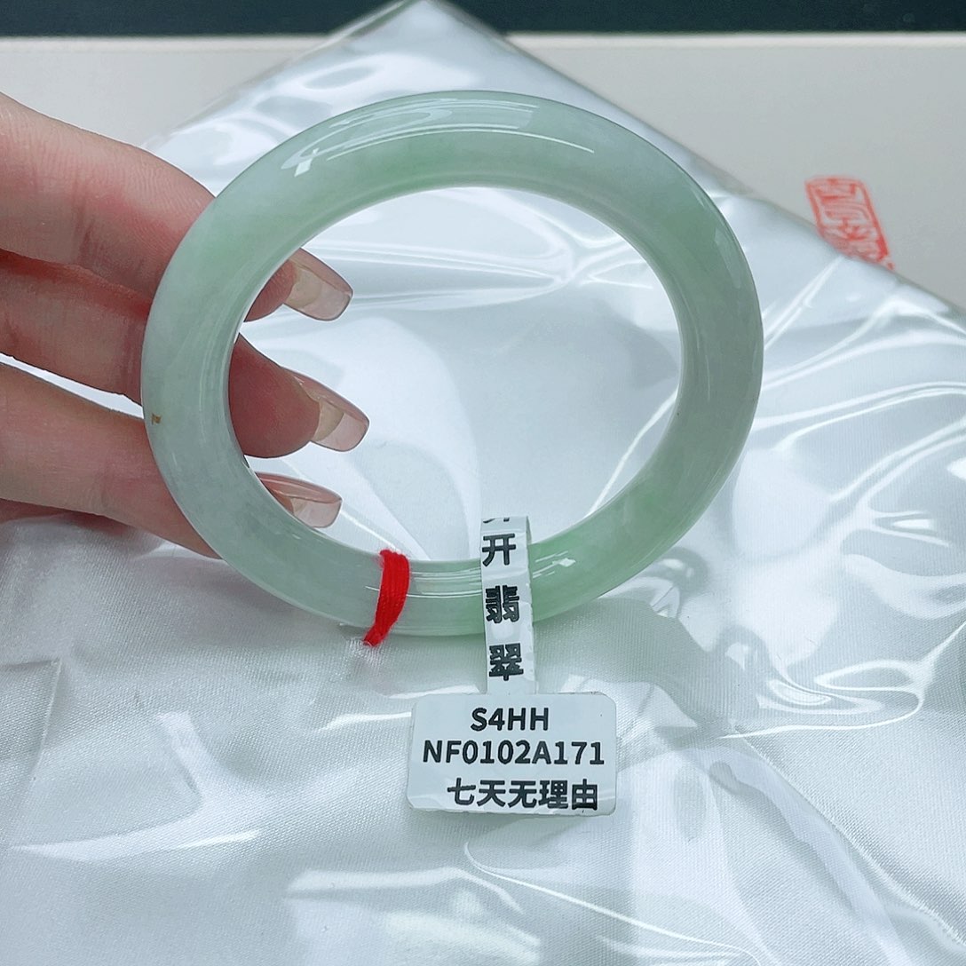 翡翠手镯未镶嵌圆54
