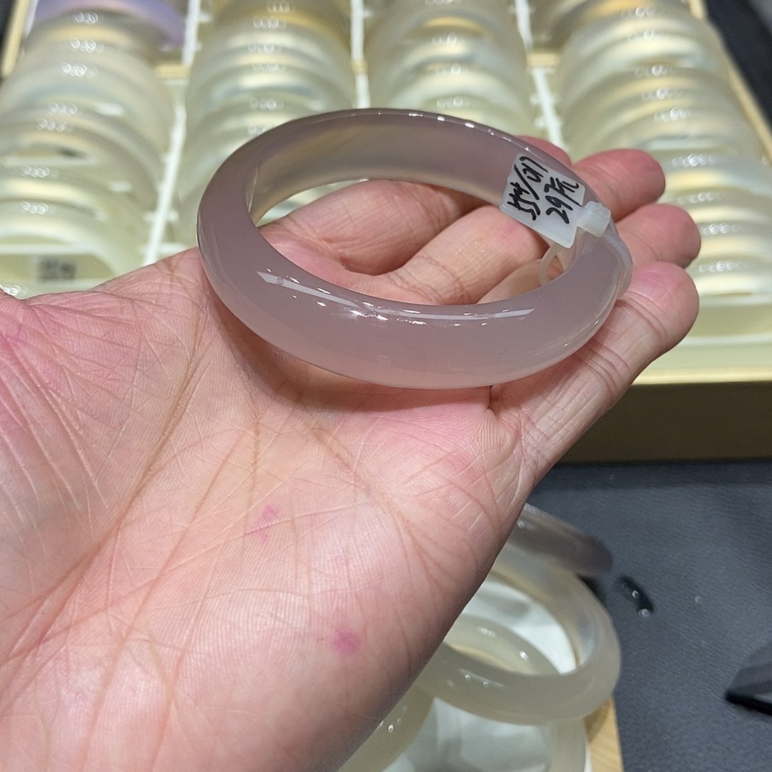 玛瑙/玉髓手镯未镶嵌031