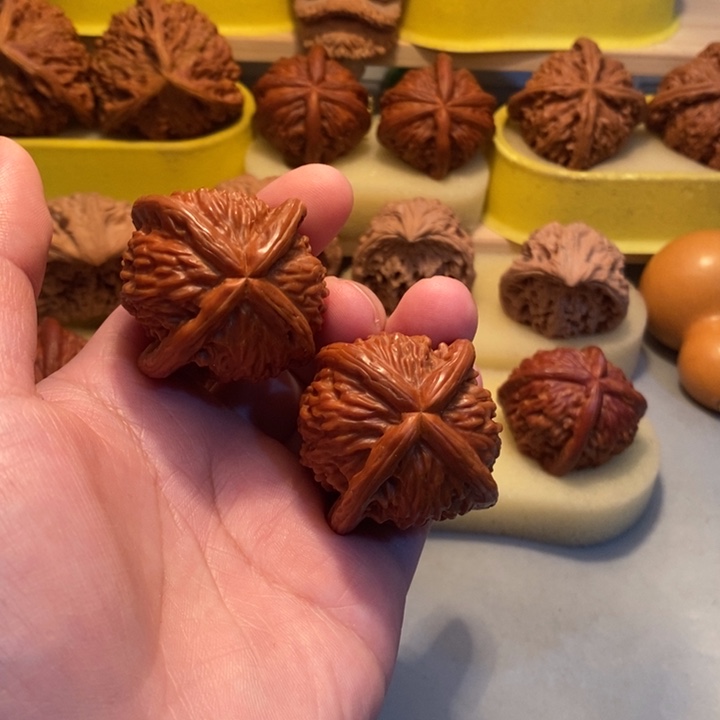 l***l文玩核桃吊坠jjhbbbnb