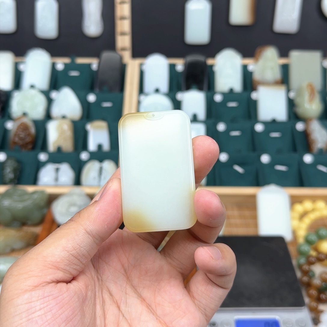 和田玉挂件未镶嵌