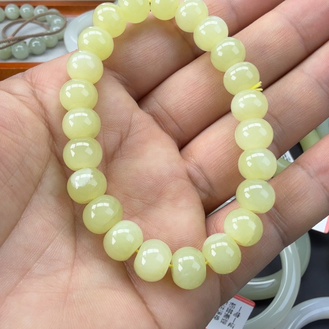 和田玉（糖玉）未镶嵌手链