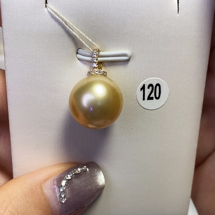 18K金镶嵌海水珍珠吊坠(不含链)