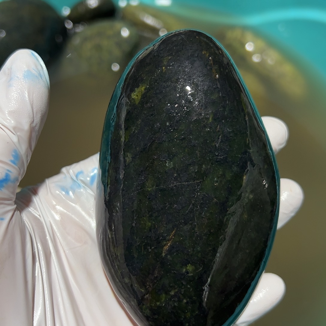 未镶嵌蛇纹石玉西藏藏玉药王石一****，