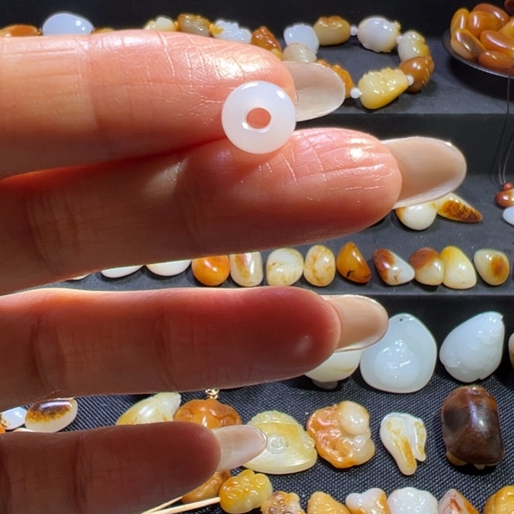 和田玉（子料）未镶嵌吊坠(不含链)