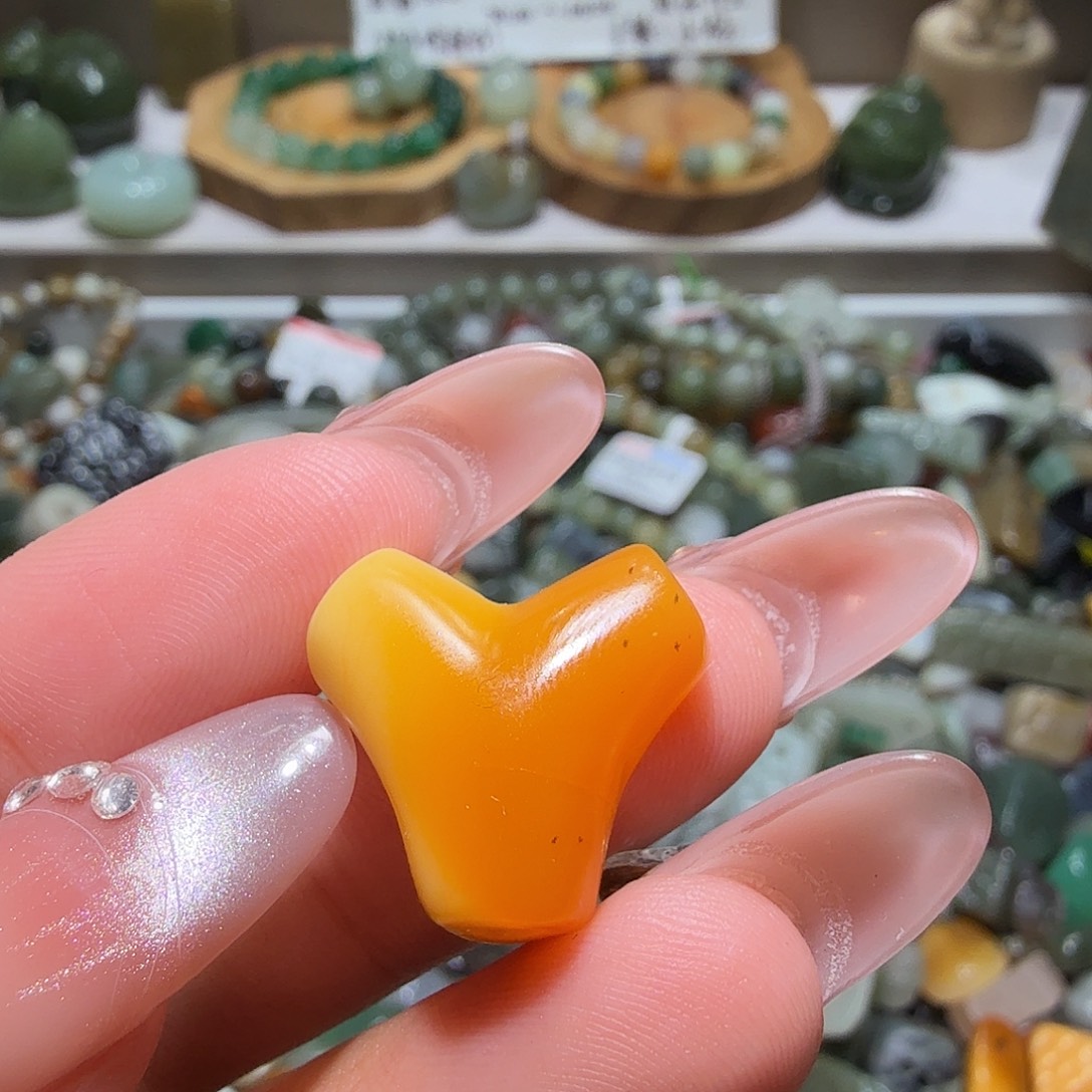 和田玉未镶嵌珠宝奇石