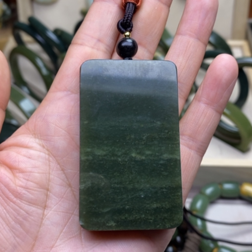 【闪购商品】和田玉挂件足铂镶嵌