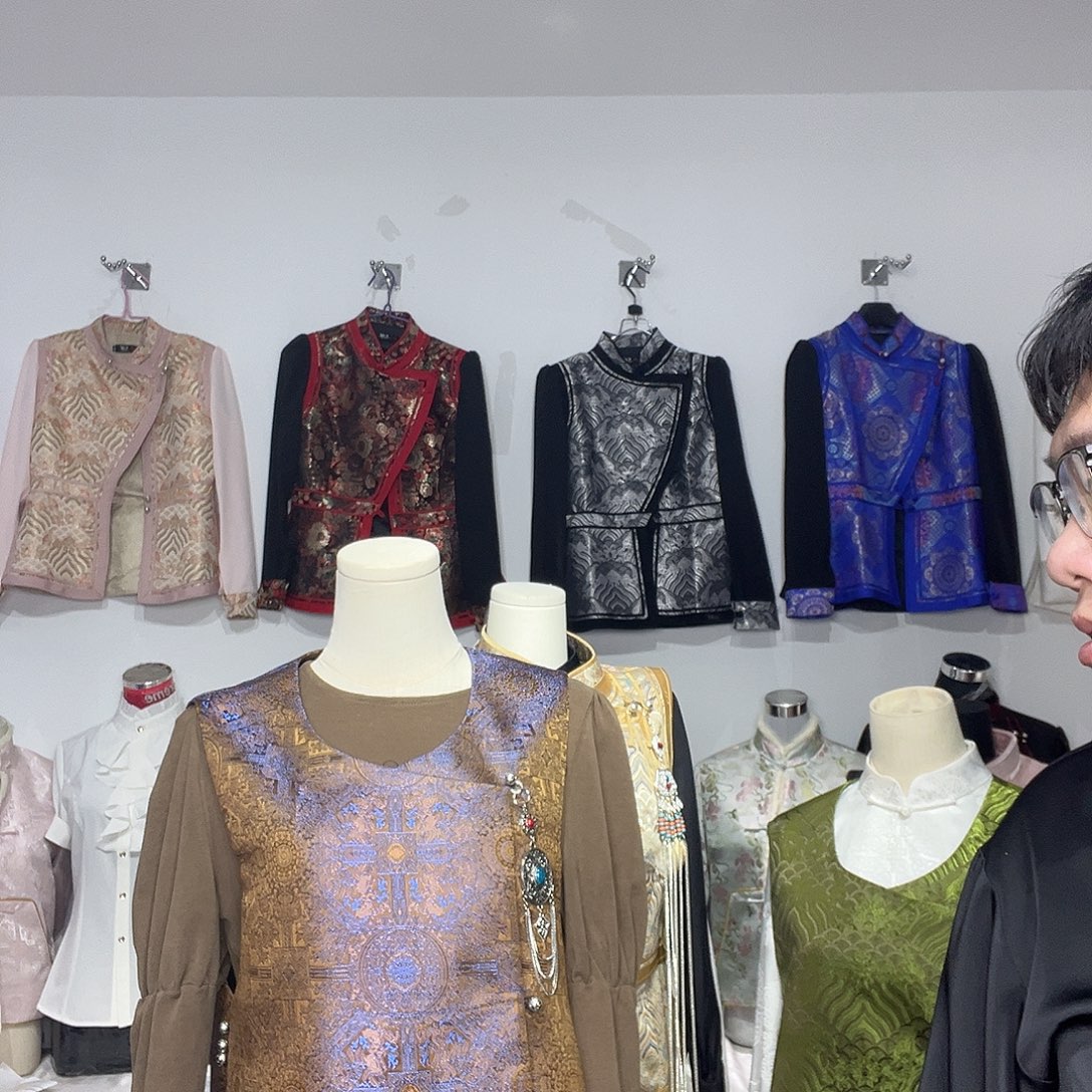 三醋酯纤维野兔毛黄色八方来财男士4xl