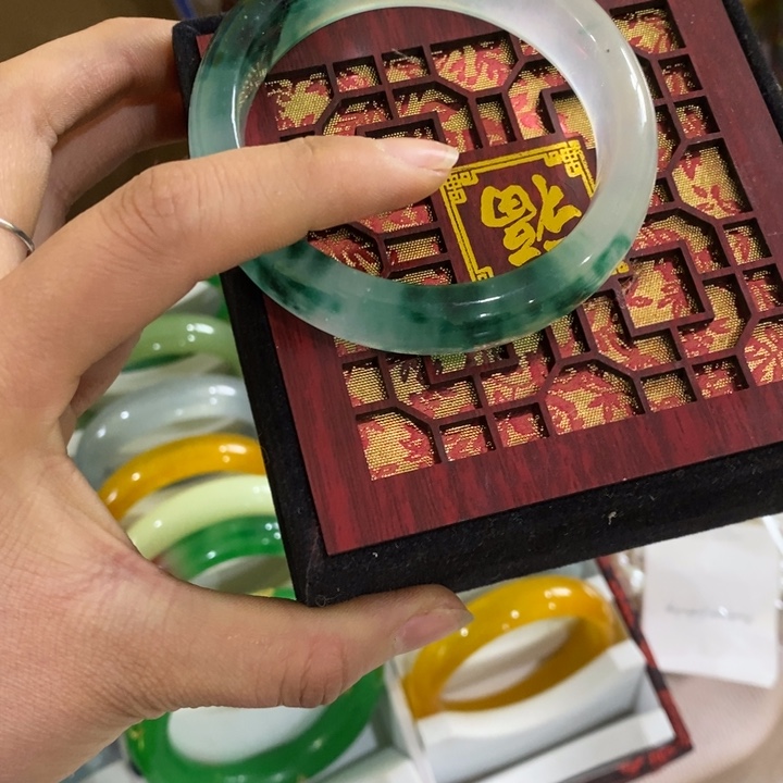 宫廷影视老旧工艺摆件