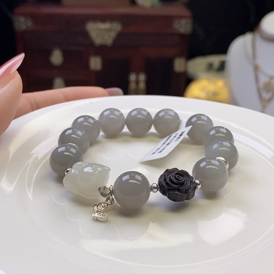 和田玉未镶嵌手链